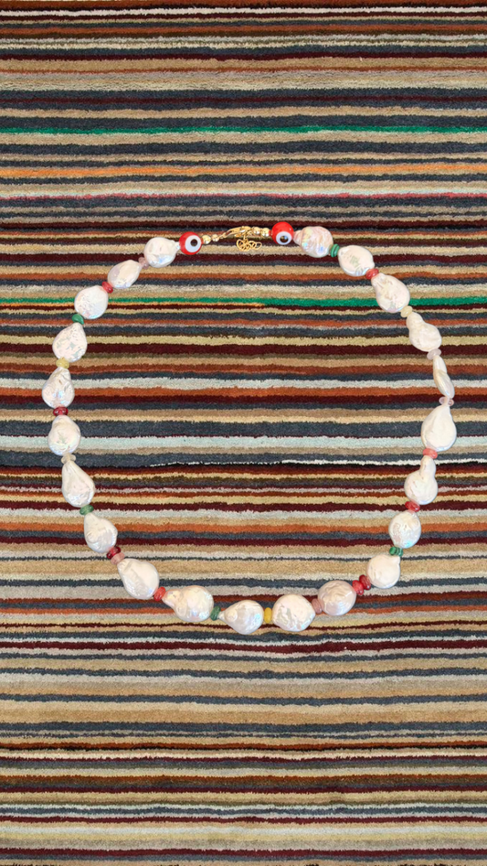 Confetti Pearl -medium size